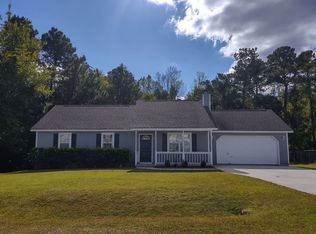 214 Glenwood Dr, Hubert, NC 28539