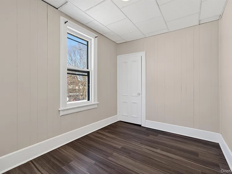 82 Jersey Ave — Photo 29