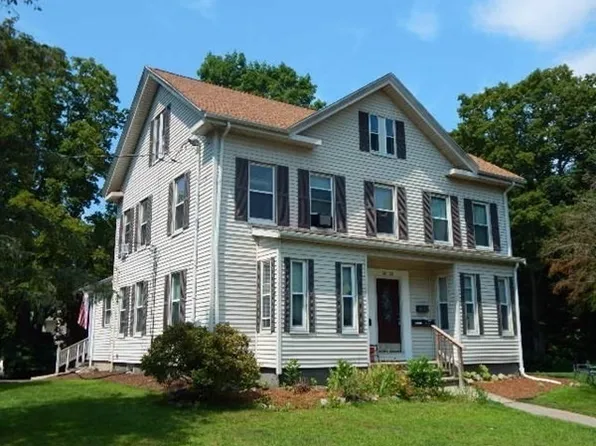31-33 Rockhill St #5, Foxboro, MA 02035