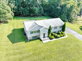 5 Algonquin Cir, Airmont, NY