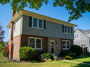 57 Edgar St, Welland, ON L3C1S6