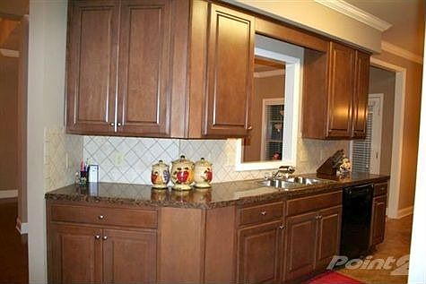 Kitchen with Lots of Counter Space