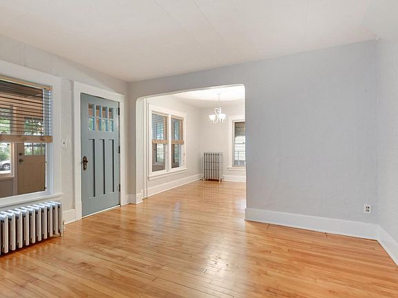 4th image of 1657 Lafond Ave
