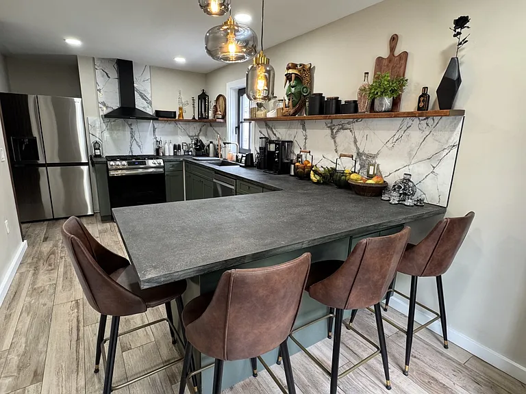134 S 12th Ave — Photo 12