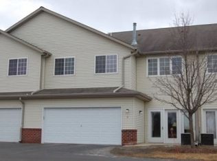 2406 Fox River Pkwy, Waukesha, WI 53189