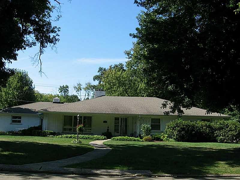 1st image of 4520 Upland Dr