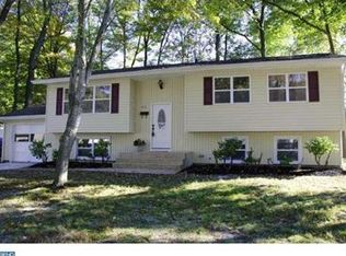 45 Bobby Dr, Newark, DE 19713