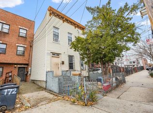 170 Montauk Ave, Brooklyn, NY 11208