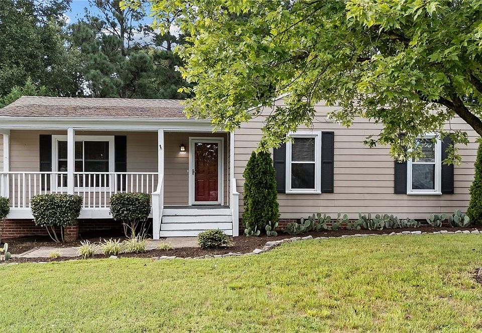 1st image of 7218 Snaffle Ln