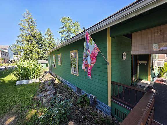 4th image of 346 Church St
