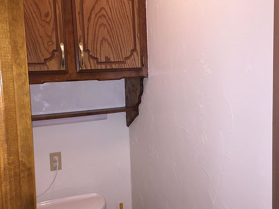 3rd image of 12901 Lorien Way