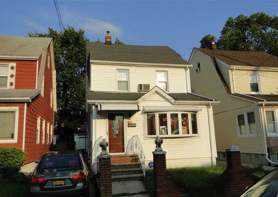 1st image of 18814 Mangin Ave