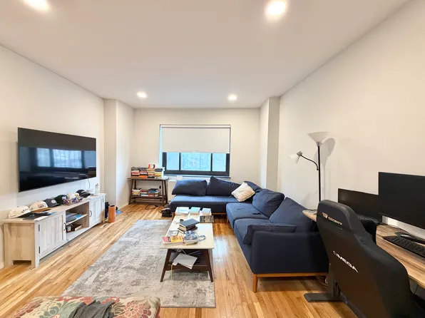 284 Mott Street image 1 of 8