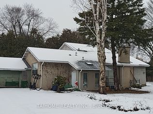 15 Merredin Pl, Toronto, ON M3B1S7