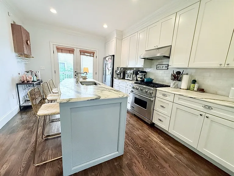 58 Seaverns Ave #1 — Photo 4