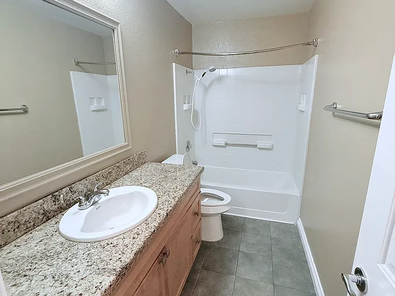 2834 Mountain Hills Ln — Photo 11