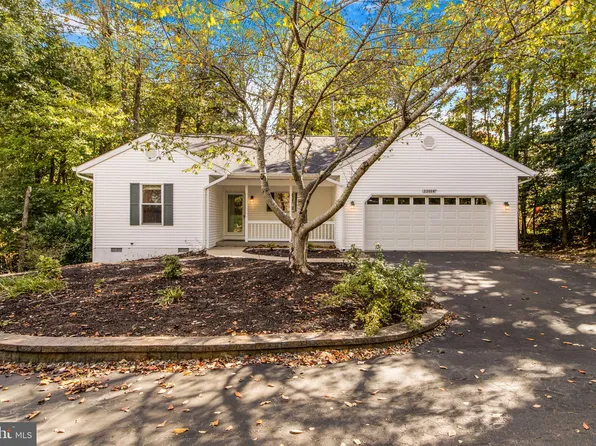 23004 Wedgewood Ln, California, MD 20619