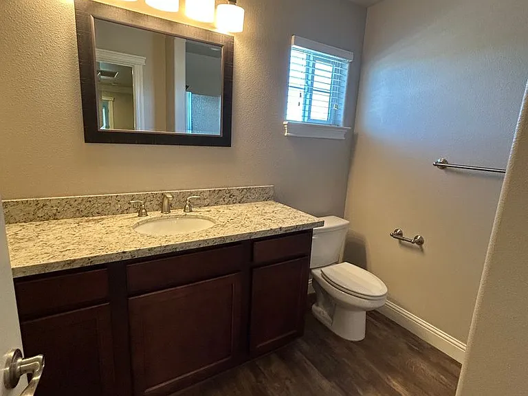2601 Sapphire Ln #3 — Photo 17