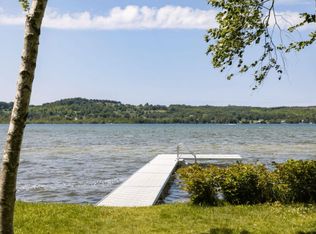 3342 S Skeba Rd S, Lake Leelanau, MI 49653
