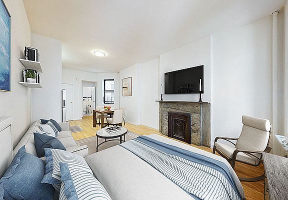 3rd image of 319 E 83rd St APT 3D