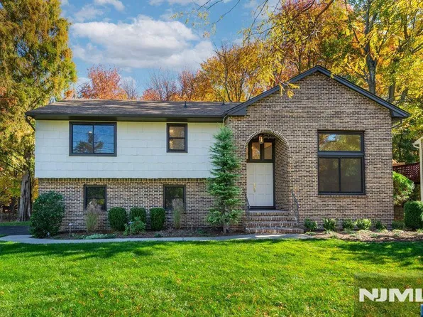 270 Crescent Avenue, Ramsey, NJ 07446
