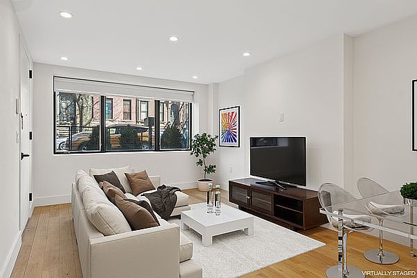 1st image of 92 Monroe St #1