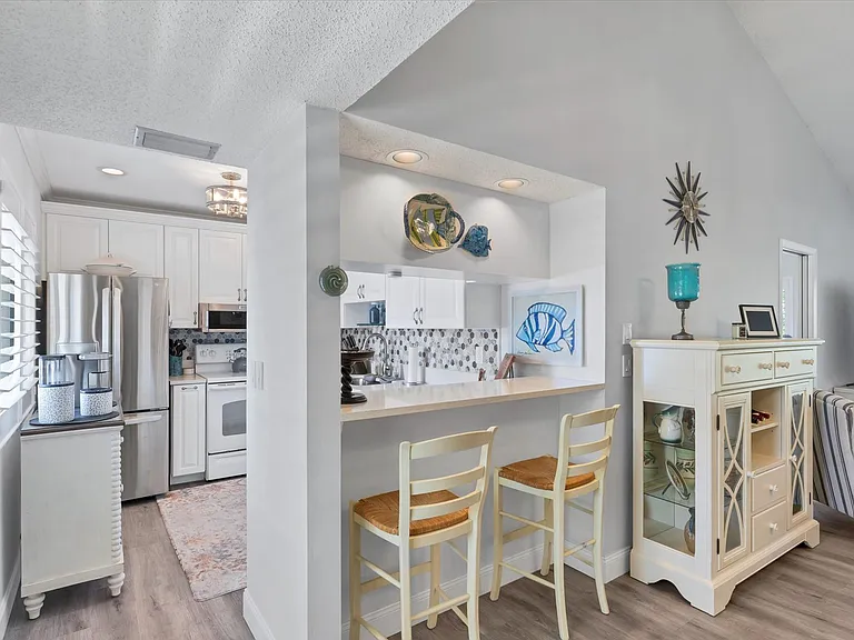 667 Bird Bay Cir #96 — Photo 2