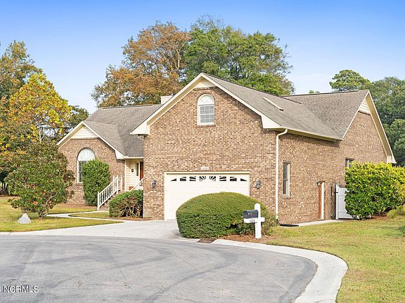 4th image of 1668 E Magnolia Court SW