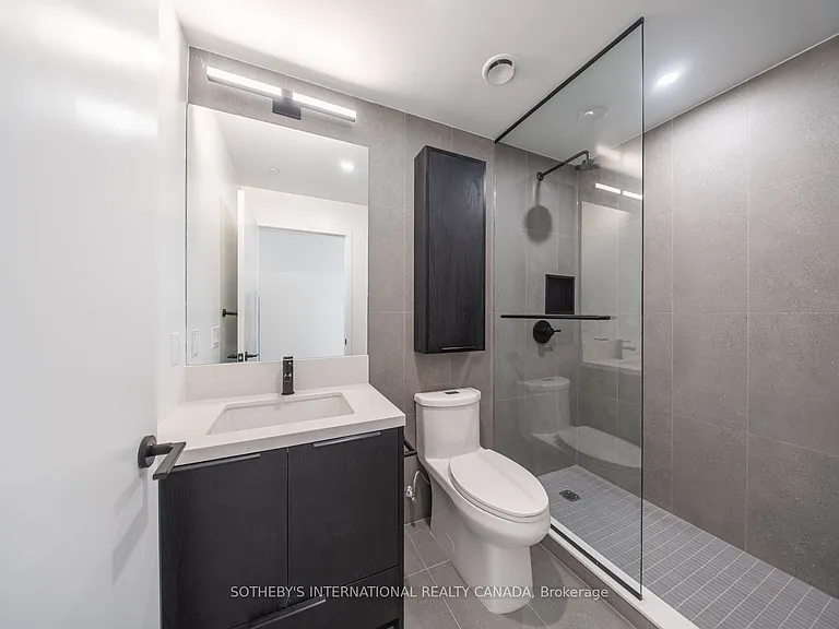 5 York Rd #911 — Photo 20