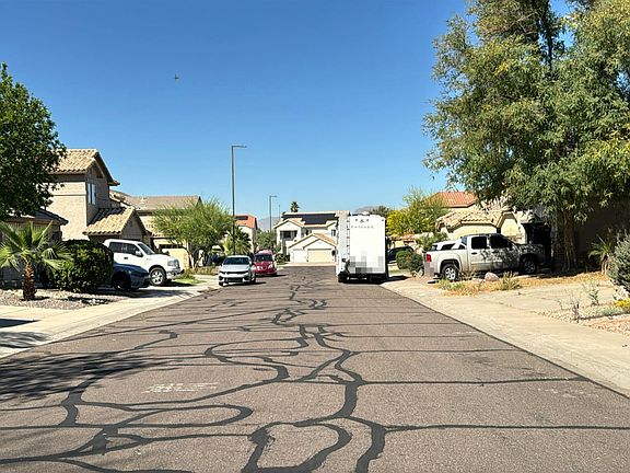 5th image of 13417 W Jacobson Dr