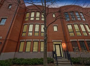 430 N Canal St, Chicago, IL 60654
