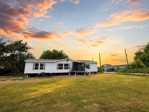 1722 Dolores St, Rosharon, TX 77583