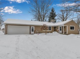 12841 Uebelhoer Rd, Alden, NY 14004