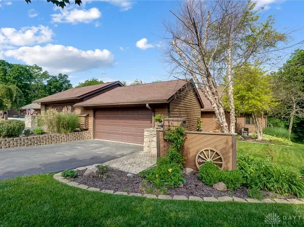 1026 Golfview Rd, Middletown, OH 45042
