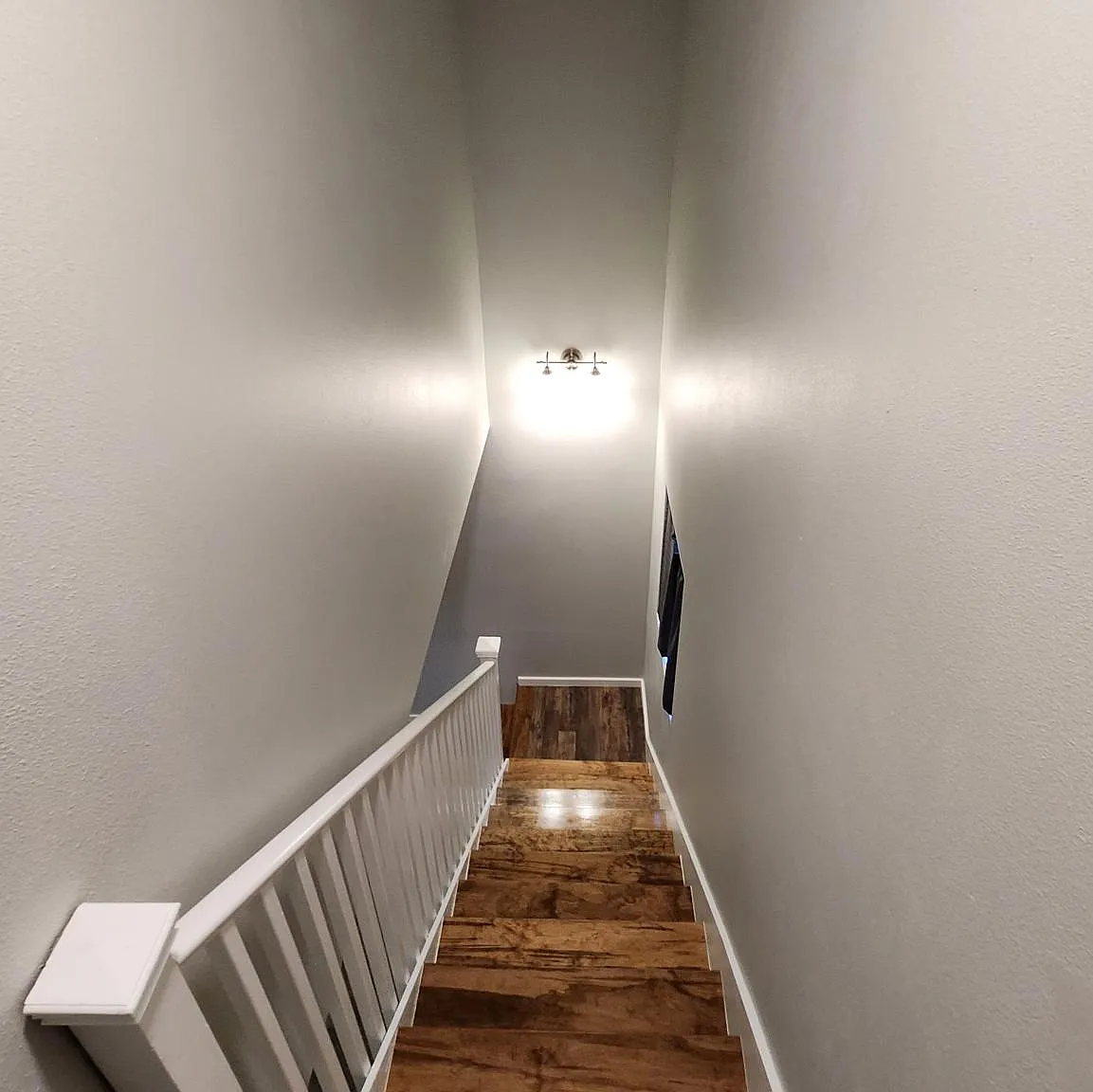 2 bed, 768 sqft, $1,425 — Photo 3