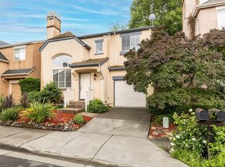 2414 Bramble Way, Santa Rosa, CA 95403