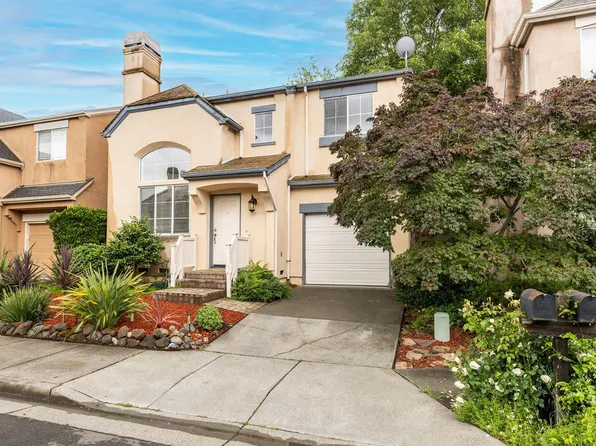 2414 Bramble Way, Santa Rosa, CA 95403