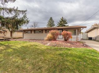 9096 Cranbrook Dr, Northfield, OH 44067