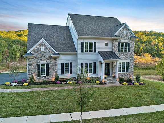 4th image of 1009 Wilton Park Dr SW