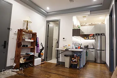 Rented by Rennit Inc.