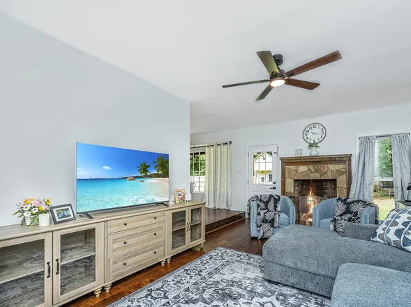 112 Foxfire Ct, Summerville, SC 29486