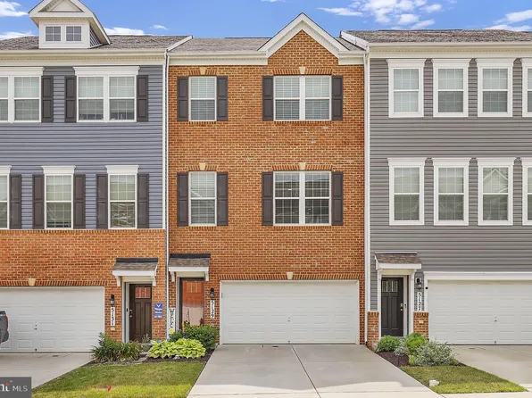 5129 Ironsides Dr, Frederick, MD 21703