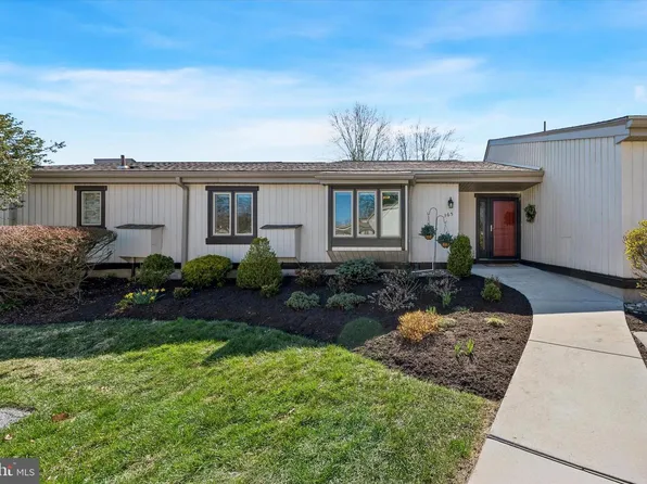 365 Devon Way #365, West Chester, PA 19380