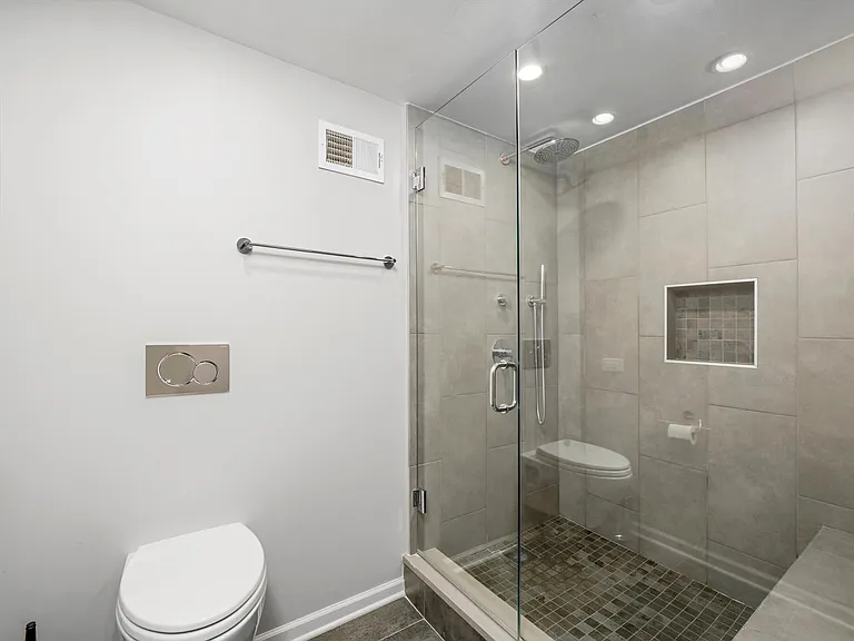 525 N Halsted St #406 — Photo 11