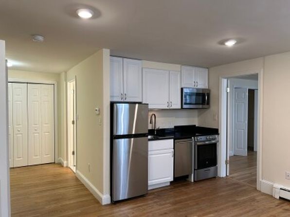 19 Fairbanks St #1