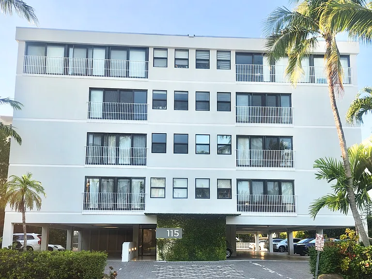115 Sunrise Dr #2B — Photo 2