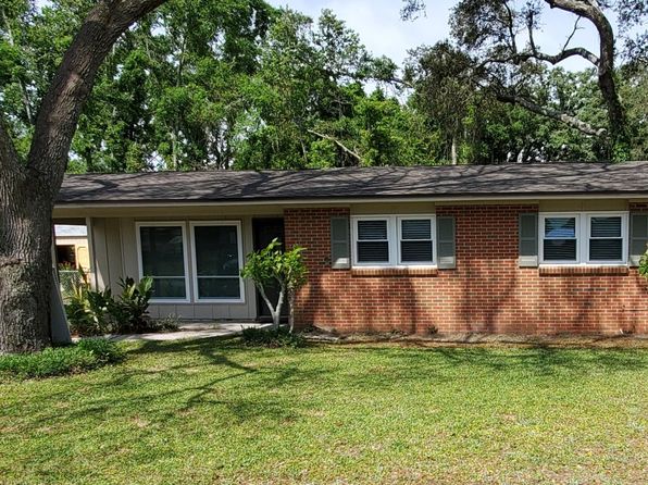 6011 Audubon Dr
