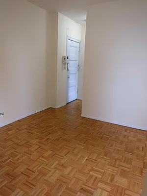 Rented by City & Suburban | media 22