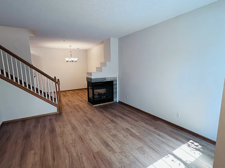 5030 Holly Ln N #7 — Photo 7