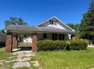 1148 Columbus Ave, Holland, OH 43528